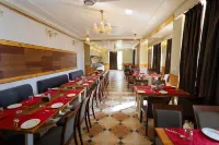 The Crosswoods Three Hotels in Mukteshwar