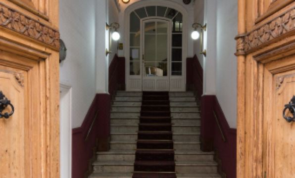Hostal Lesseps