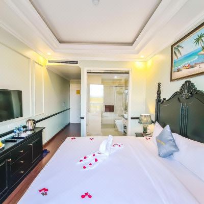 Superior Double Room with City View Dragon Hotel Promo Code