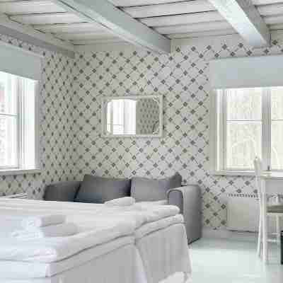 Mustion Linna / Svartå Manor Rooms