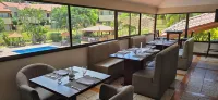 Country Inn Suites by Radisson San Jose Aero - breakfast