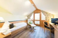 Hotel Garni Vier Jahreszeiten Hotels in Bad Füssing