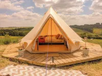 Immaculate Bell Tent Retreat North Devon فنادق في Torridge District