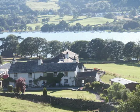Bank Ground Farm Hotels in Coniston