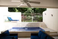 Barefoot Luxury - Pool & Walk to Holetown Beach - Huvilat