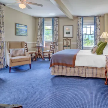 Omni Bretton Arms Inn at Mount Washington Resort