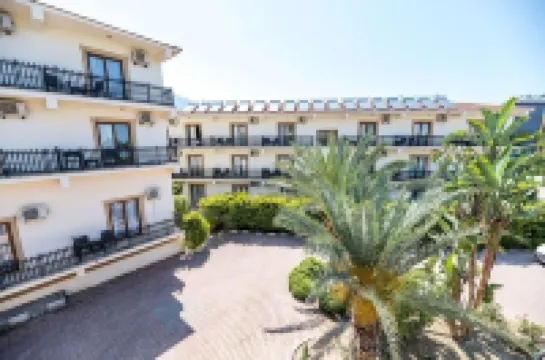 リバーサイド ガーデン リゾート のホテル