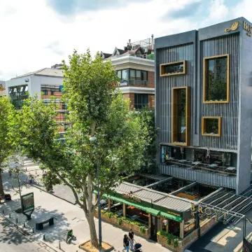 Broyt Hotel Hotels near Bagdat Avenue