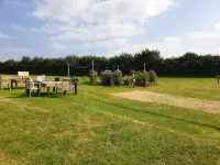 Luxury Safari Lodge-Sleeps 4 6-Deer Park-Dogs Ok - 3-Star
