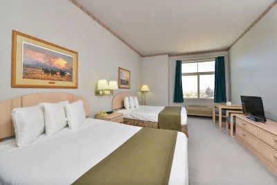 Econo Lodge Inn & Suites فنادق في جاكبوت