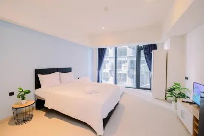 Cozy Stay Studio Apartment for 4 Fax Carstensz Residence Các khách sạn ở Pagedangan