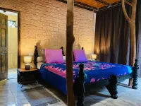 Iinui Legends Travels Hotels in Te'avaro