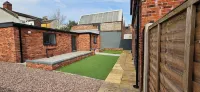 Citrine Suite 4 Bed House in Stoke on Trent Hotels in Stoke-on-Trent
