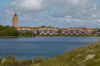 Bright Apartment Near Beach