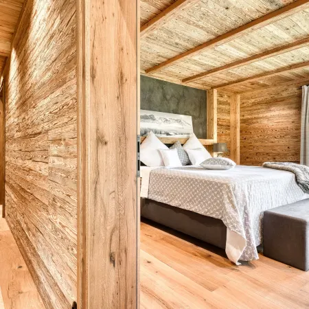 Chalet GM in Brand with 5 Bedrooms and 4 Bathrooms