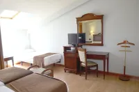 Hotel Lasa Sport Hotels in Laguna de Duero