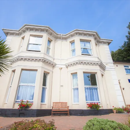 Clydesdale Apartments