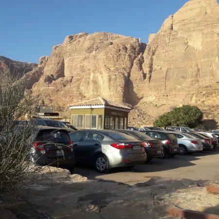 Wadirum Hostel