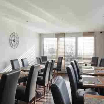 Le Leman Hotel Dining/Meeting Rooms