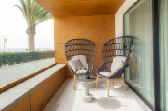 TenSuites - Adults Only