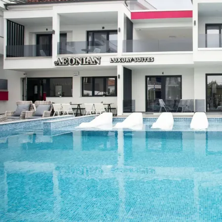 Aeonian Luxury Suites