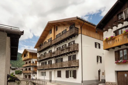 SnowLake Suite & Apartment Hotels in Alleghe