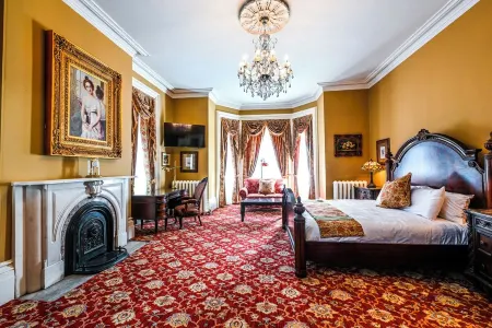 Rodman Hall Отели рядом с достопримечательностью «Университет Брока»