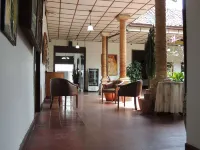 โรงแรมรีล - 3 ดาว
