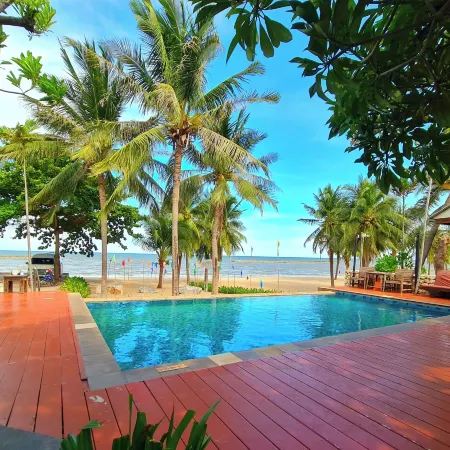 Chidlom Resort