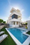 Nova Luxury Residence Apartment with Private Heated Pool - 3 tähden