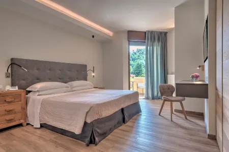 Hotel Petrarca Terme Отели рядом с достопримечательностью «Oratorio della Madonna Nera»