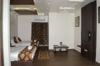 The Grand Rajwada Hotels in Seoni