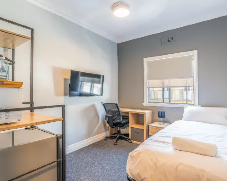 K2 Brisbane Hotels in Spring Hill