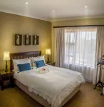 Lalapanzi Guest Lodge Hotels near Arkenstone