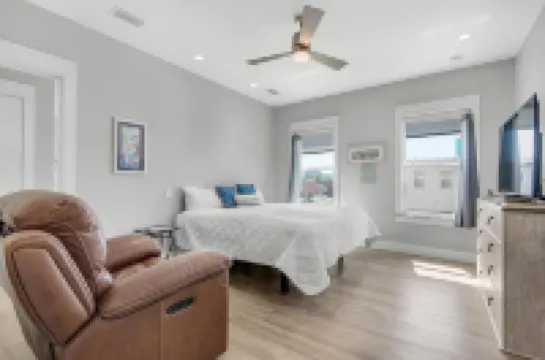 Pelican at Sound Side