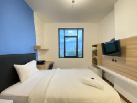 Simply Studio Room Semi Apartment at the Lodge Paskal Near Binus University