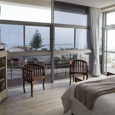 Blaauw Village Guest House