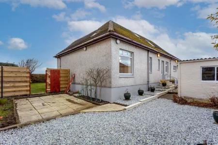 Sunset View - Donnini Apartments Отели рядом с достопримечательностью «Библиотека Карнеги»