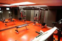 Check Inn Suite Hotel & Spa - Phòng tập thể hình