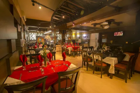 Rafflesia Serviced Apartments Отели рядом с достопримечательностью «Даккский университет»