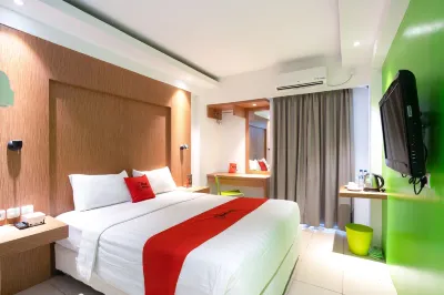RedDoorz Apartment at Bogor Valley Hotell i Desa Kedungbadak