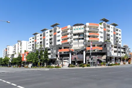 Gabba Central Apartments Отели в г. Woolloongabba