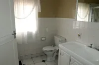 Sterkfontein Heritage Lodge Hotels in West Rand