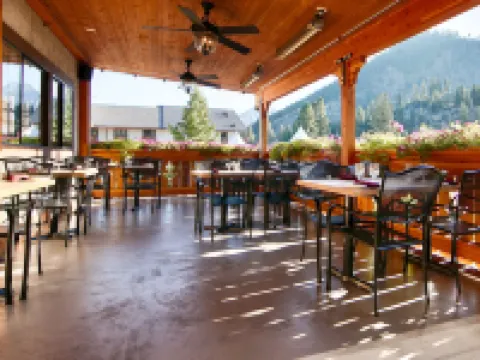 冰凌小鎮度假村 奇蘭縣酒店