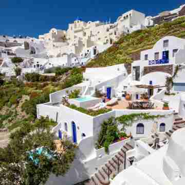 Ifestio Villas Oia Hotel Exterior