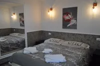 Agri Art Croce Vallone Hotels in Adrano