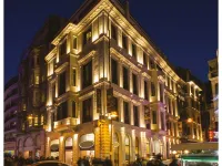 Hotel The Public - Special Category Hoteles cerca de Plaza de Cihangir