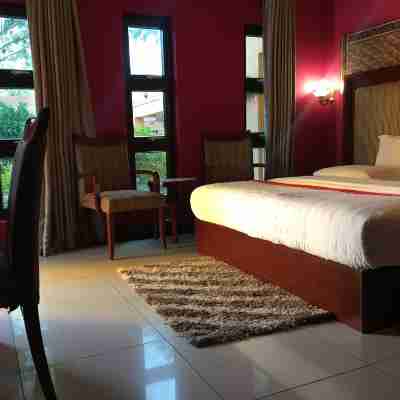 Gumare Executive Lodge Rooms