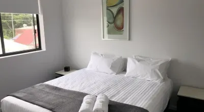 Quattro on Young Hotels in Maryville