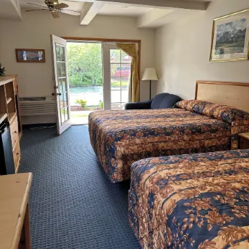 Edgewater Inn Shady Cove